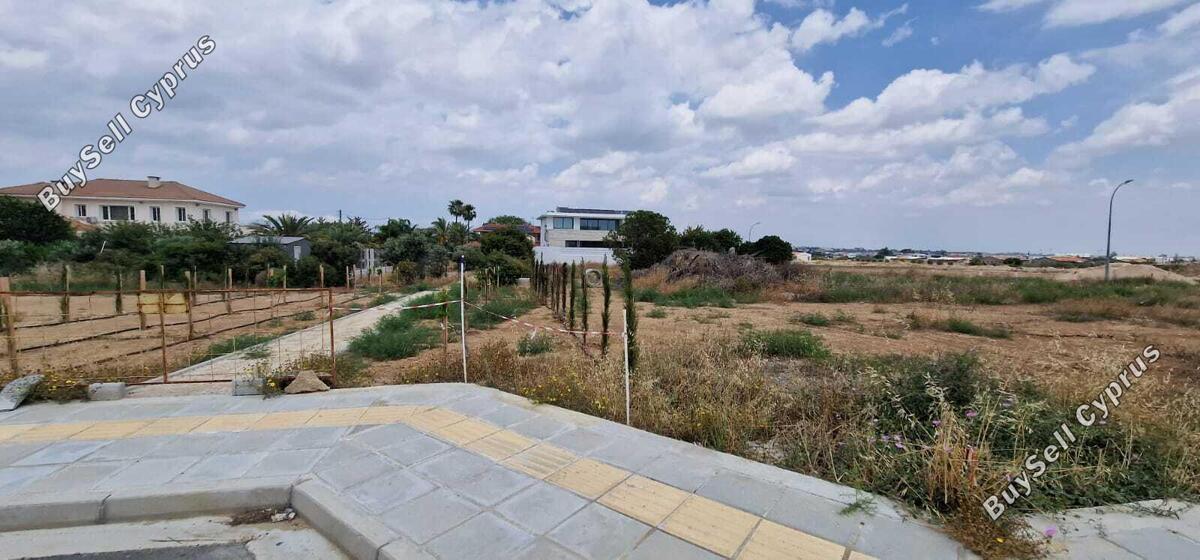 1127603 - 1058 SQM Land for sale in Kato Lakatamia, Nicosia